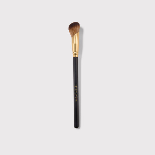 Angled Precision Concealer Brush